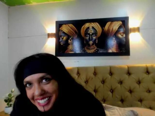 Dalila-Azhar on BongaCams