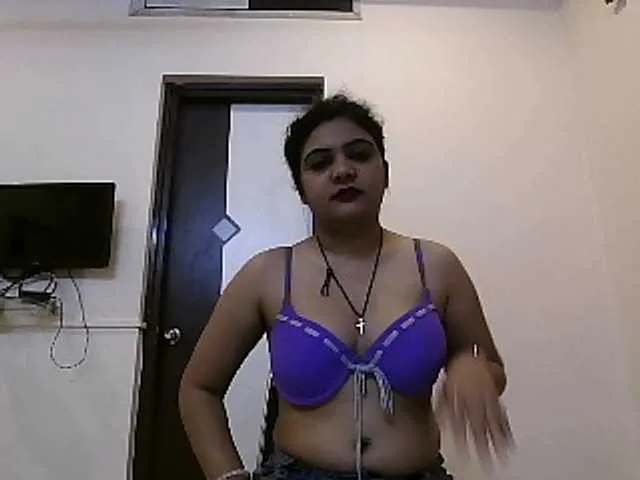 Indianbeauty1 on BongaCams