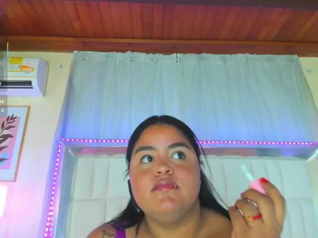 LunaBlazze on BongaCams