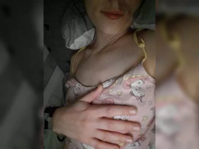 Ymmixxx on BongaCams 