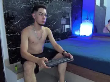 _axel_09 — GOAL: foreskin play [86 tokens remaining] My name is Axel hope you guys want to stay and have a hot talk #anal #cum #teen #twink #bigcock