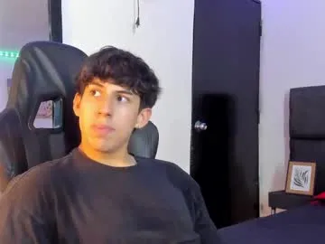 aaron_spencer13 — GOAL: SALIVA ON MY COCK [100 tokens remaining] Lets play with my 20cm  #18 #cum #bigcock #young #gay