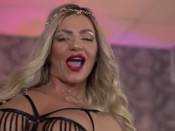 almavelia — Bend to your desires and become your MILF fantasy  22-99-111-333!   - Goal: Squirt it, mommy! [540 tokens left] #roleplay #milf #latex #bigboobs #blonde
