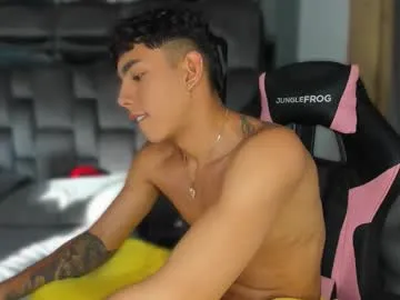 andrew_twink18 — GOAL: Get Naked + Oil Body [80 tokens remaining] Let's Cum ! Dont forget follow me ! #teen #18 #anal #cum #ass