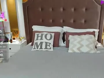 annasimonsj on Chaturbate 