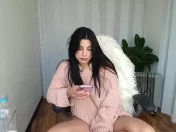 arya_44 on Chaturbate 