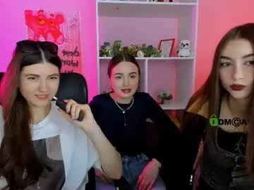 barbara_crazy — GOAL: stand up and spin [7 tokens remaining] Welcome to my room! #pvt #18 #teen #lovense #boobs