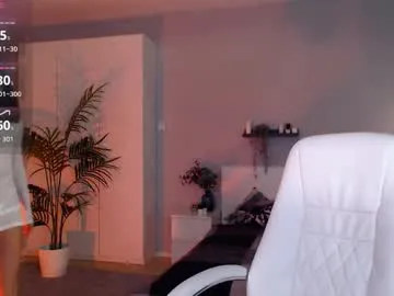 bellla_haddid on Chaturbate 