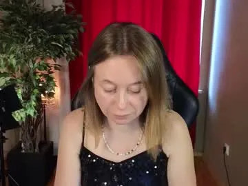 brooke_evans_ — take off my blue dress:) #mature #lovense #hairy #natural #pantyhose [118 tokens remaining]