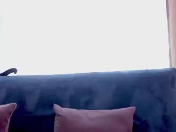 cuddlingbunnny on Chaturbate 