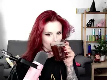 dellacrush_ on Chaturbate 
