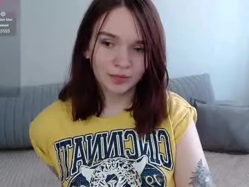 evajackson111 — GOAL: make me wet 60 [258 tokens remaining] Welcome to my room! #daddy girl #18 #lovense #bigass #natural