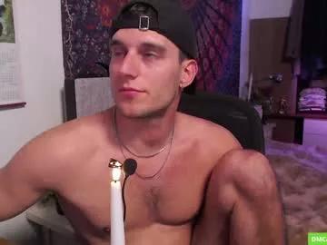 folleti7 on Chaturbate 