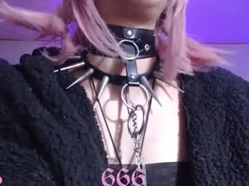 gothicute —  SQUIRT  +               #goth #smalltits #bigass #squirt #petite