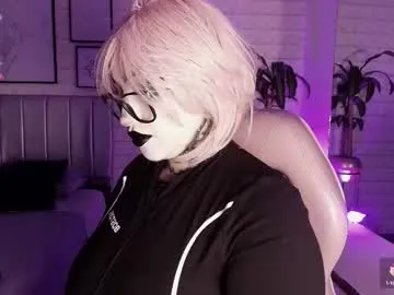 greennbella on Chaturbate 