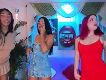hotties_kittens18 on Chaturbate 