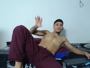 izaak_taylor7 — Hello, welcome too my room. show cum! #cashmaster #latino # #findom #bigcock #master [428 tokens remaining]