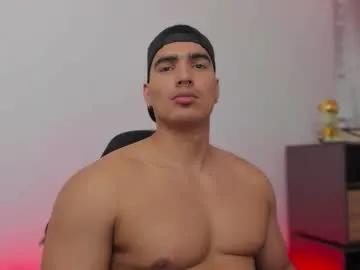 jamesgraay — GO FOR THE GREAT CUUUM!! #muscles #bigass #ebony #cumshow [946 tokens remaining]