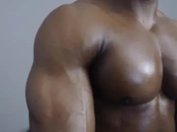 johnnydolce50 — WORSHIP THE MASTER!! #muscle  #master #slave #findom [Tip in ascending order from 1 to 99. Next tip needed: 17]