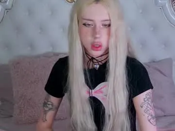 joybarker — hi my sweetie >_<  Goal: caress nipples  [78 tokens remaining] #skinny #smalltits #ahegao #blonde #young