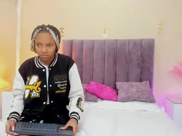 kiarasimons_ — GOAL: Sweet and slimy blowjob  [200 tokens remaining] Come and enjoy the experience Cowgirl at private #squirt #anal #latina #ebony #couple