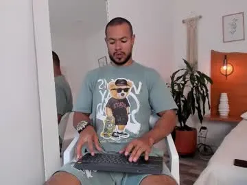 killua_zagarra_ on Chaturbate 