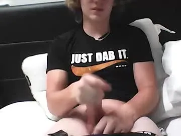 leo_wildd — First cum on camera! [574 tokens remaining]