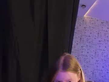 lillie_berry on Chaturbate