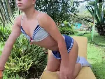 matt_sweet1 — PLAYING WITH THE HOSE AND GETTING WET #femboy #anal #twink #18 #latino [500 tokens remaining]