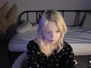 millaholt on Chaturbate 