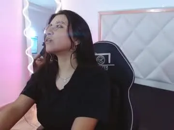 naanaky_tay on Chaturbate 