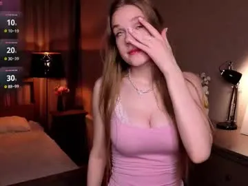 normaemans — GOAL: make my smile wide) [121 tokens remaining] Hello CB,Im Beatrice<3 im new here #18 #new #skinny #teen #bigboobs