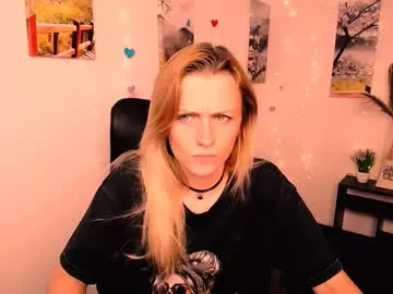 peppymia on Chaturbate 