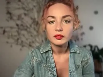 reddgirll on Chaturbate 