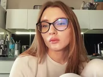 sweet_molly15 on Chaturbate 