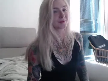 tattoobbgirl on Chaturbate 