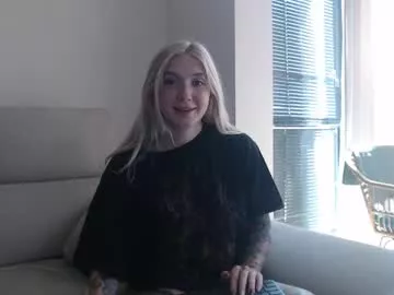 tattoobbgirl on Chaturbate 