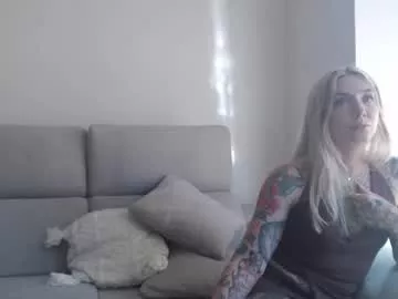 tattoobbgirl on Chaturbate 
