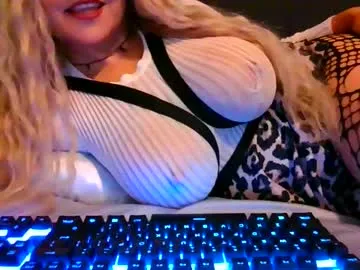 thepeachprincess — hi babies!:D come tip #c2c (menu!) and blow your juicy load for mommy!  #bigboobs #findom  * #pvt is open* #mistress  (promote my room for free all day c2c!:D) **photos n vids below! snaps in my bio!*