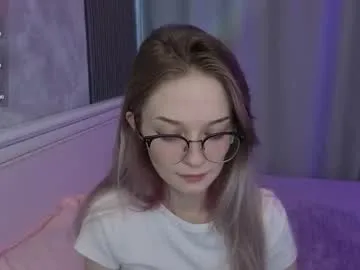 vialeta_baby — GOAL: Soft touch my ass [124 tokens remaining] Meow^^~ call me VI #18 #feet #lovense #skinny #teen