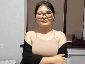 vivianwollert on Chaturbate 