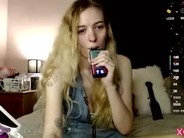 xelliee_rosex on Chaturbate 