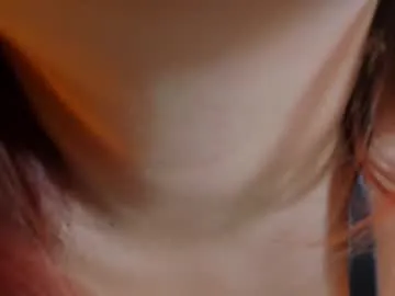 yayi_derek — cum +squirt  Animate !  #cum #couple #anal  #latina #deepthroat ::show cum face - saliva  [1000 tokens remaining]