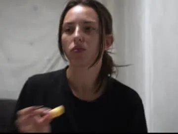 your_little_flexible_girl — Oil on the ass [399 tokens remaining]