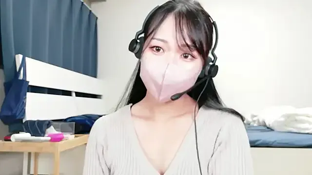00_aoi_00 — Private on StripChat