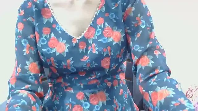 Aarti_misty71 on StripChat 