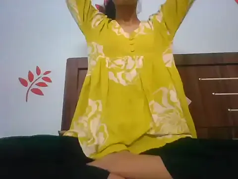 Aashvi_Singha on StripChat 