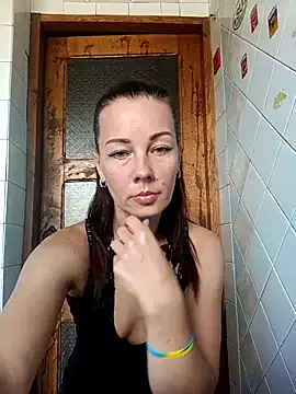 Adeline3302 — Private on StripChat