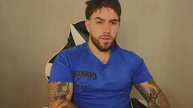 Ades_Lowe — Freechat on StripChat