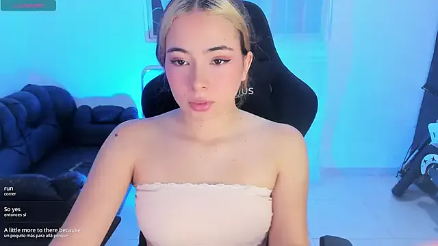 Aishelyng — SHOW BOOBS